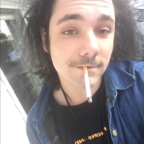 Just your average fuck up - Picture 3 of 6